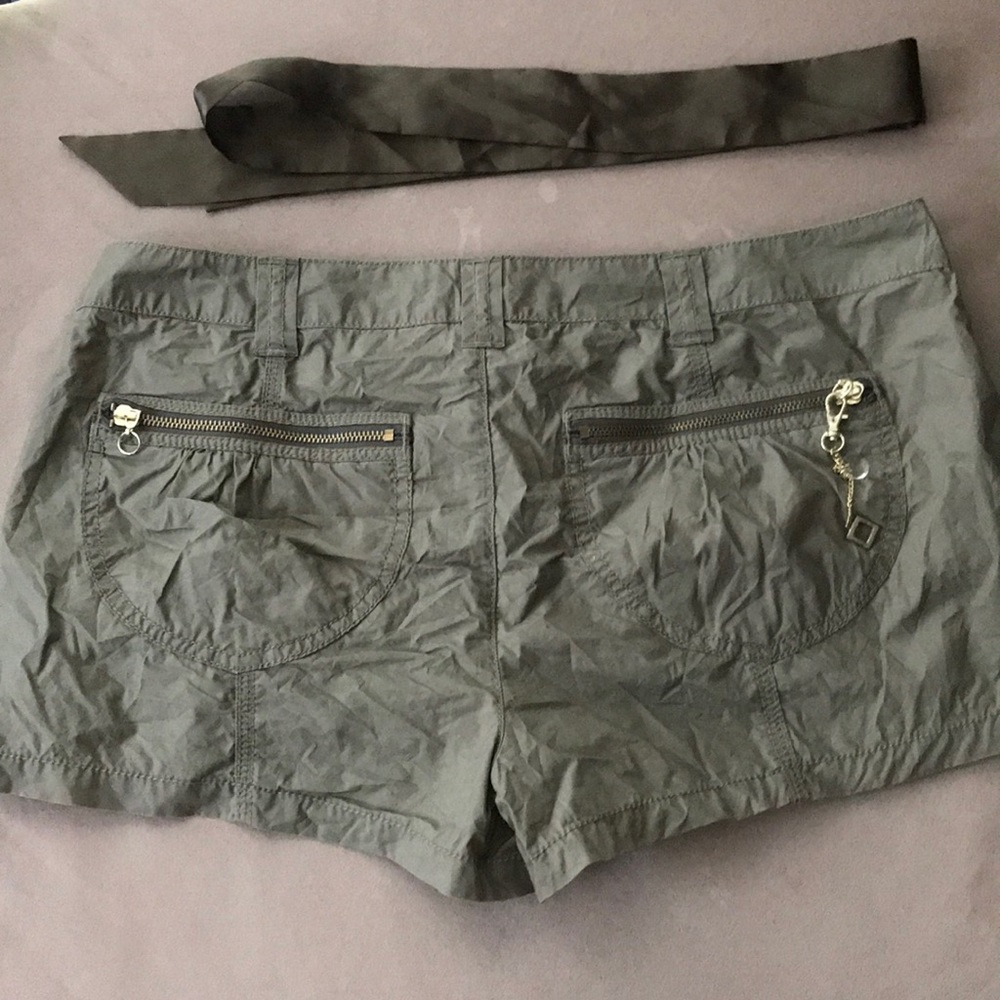 Express shorts - Picture 3 of 4